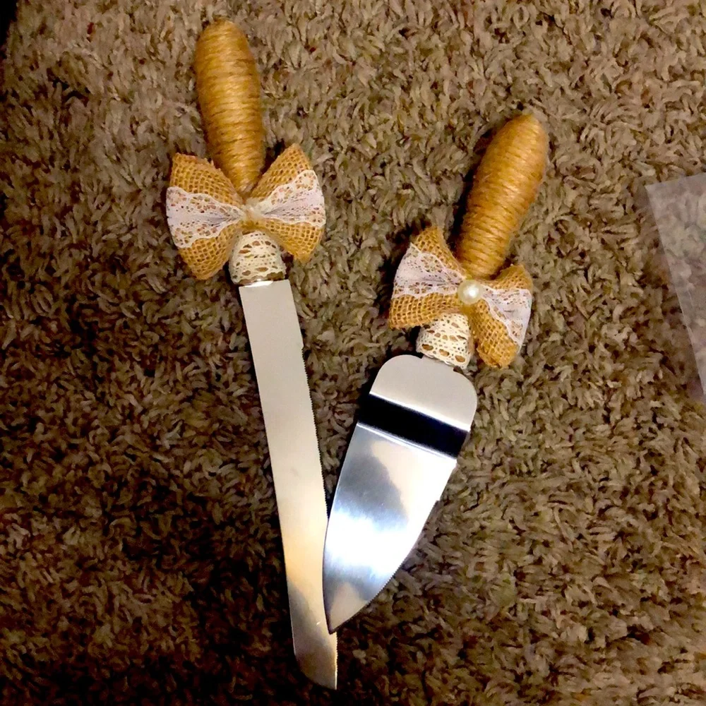 Serving set new never used.